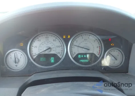 2008 Chrysler Town & Country Touring из США, поврежденный, VIN 2A8HR54P68R778052